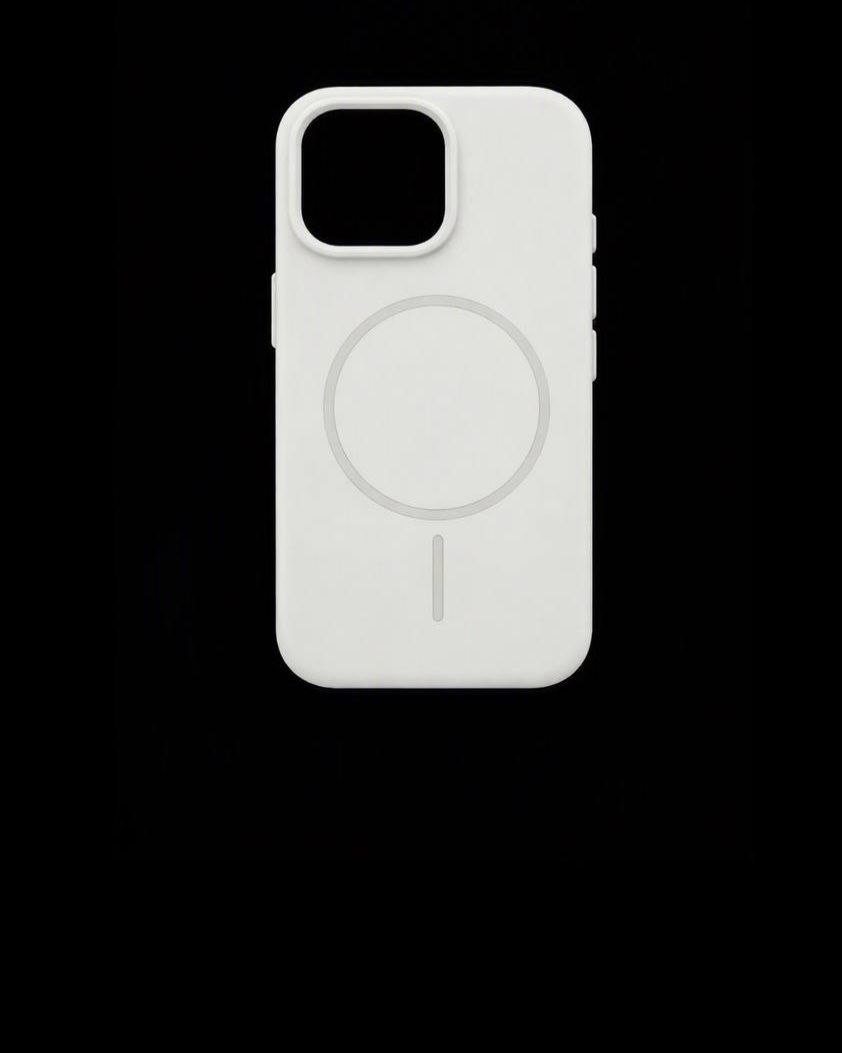 Silicone Case + MagSafe iPhone айворі